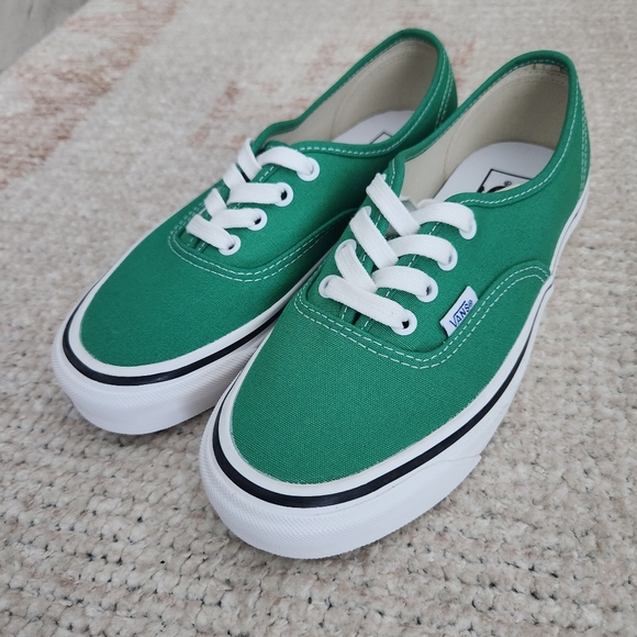 🔥 SOLD Vans Authentic 44 DX Classic Low Tops - Picture 6 of 9